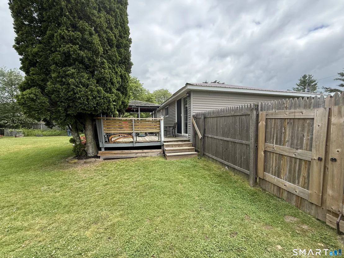 Photo of 22 Porter Plain Road