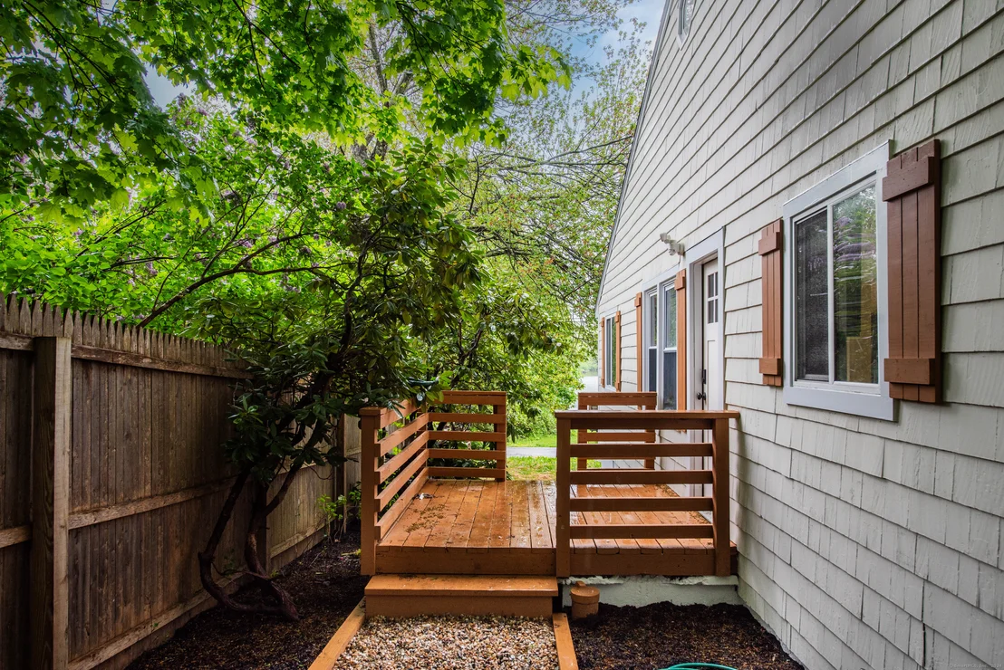 Photo of 43 Kasson Avenue
