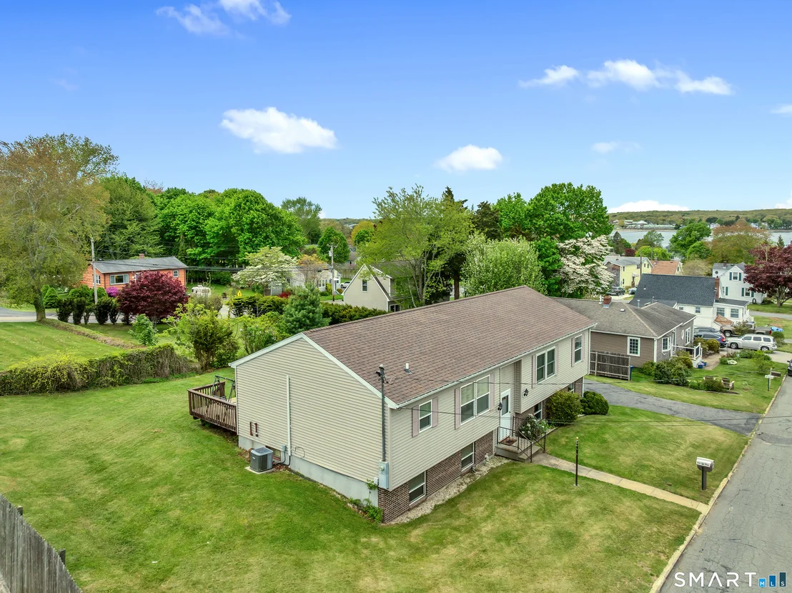 Photo of 37 Third Avenue