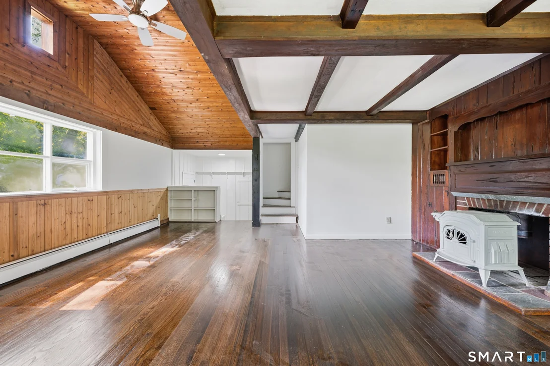 Photo of 222 Spring Road