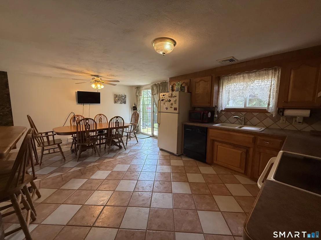 Photo of 22 Porter Plain Road