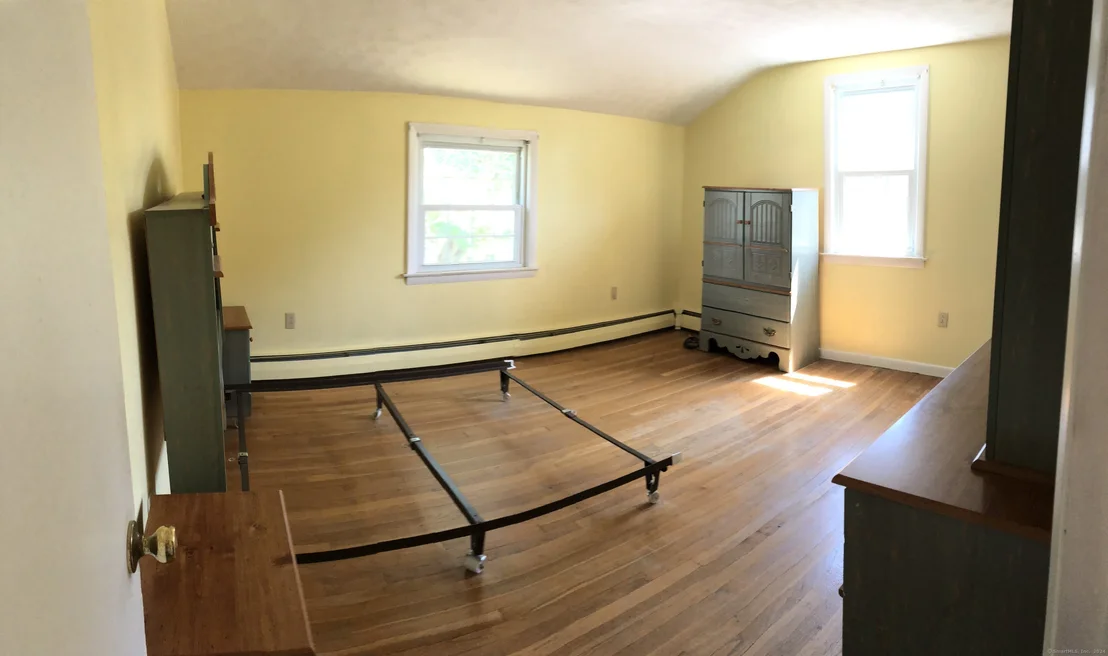 Photo of 10 Sam Street