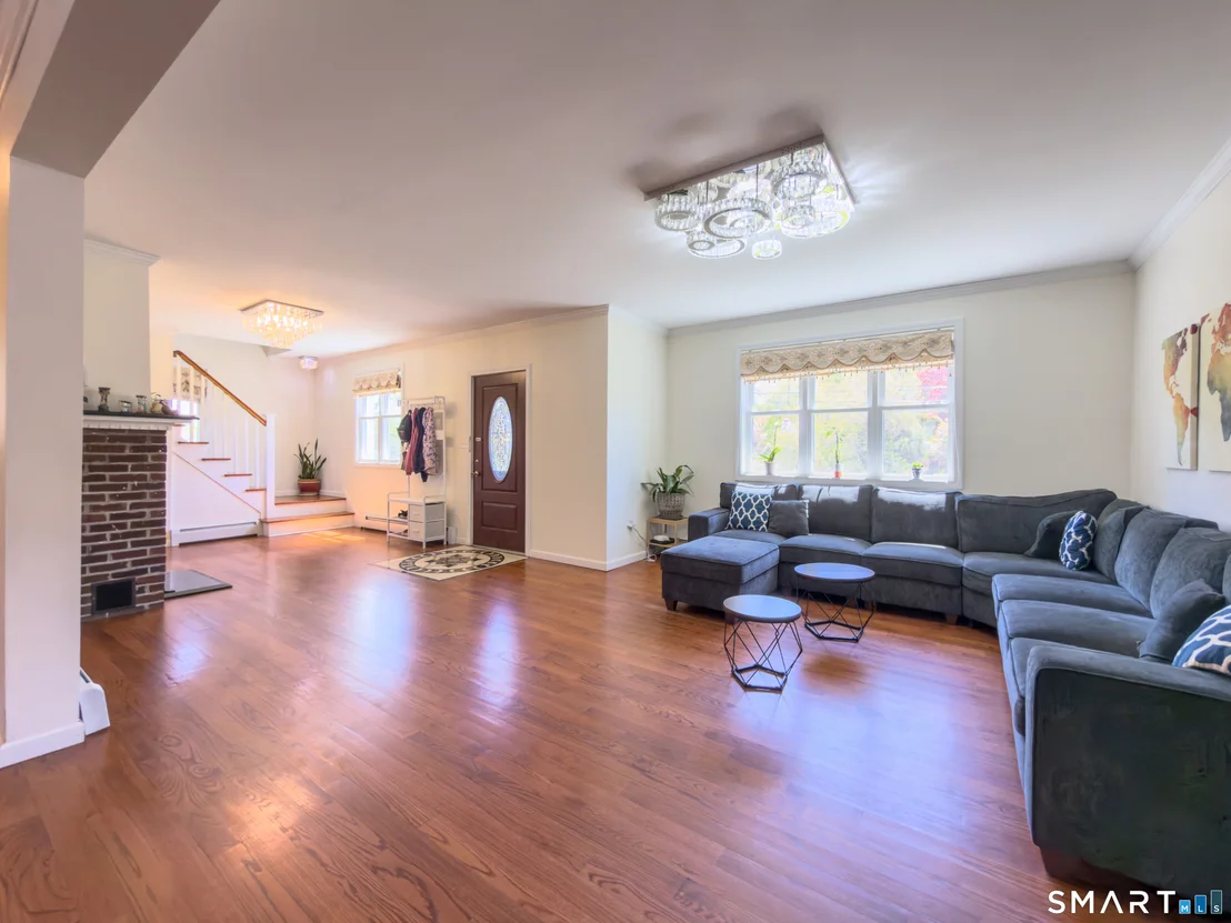Photo of 359 Dogwood Road