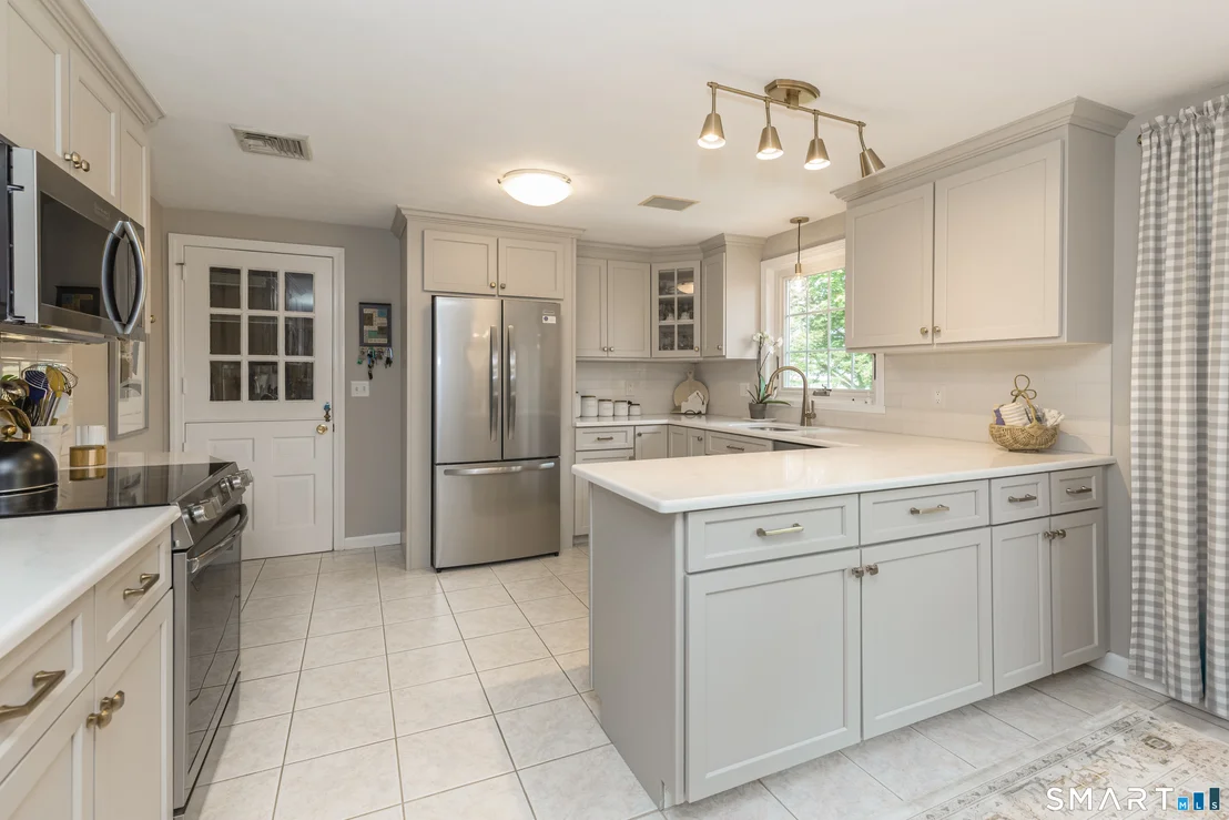 Photo of 23 Hilltop Avenue