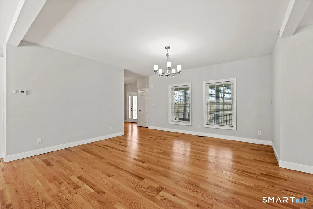 Photo of 359 Hammertown Road