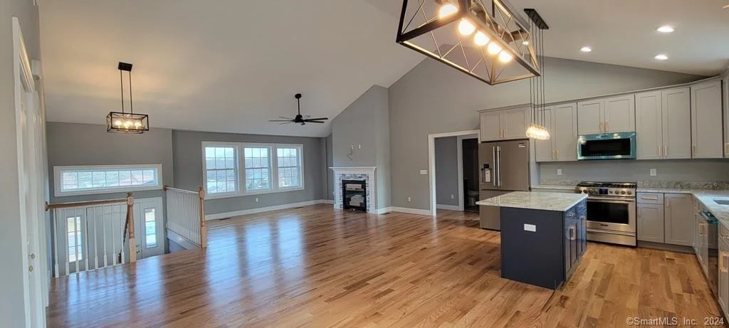 Photo of 623 Spindle Hill Road