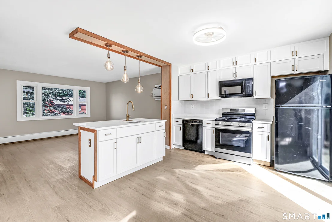 Photo of 77 Meadow Lark Road