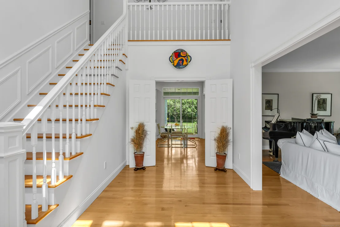 Photo of 102 Tupelo Lane