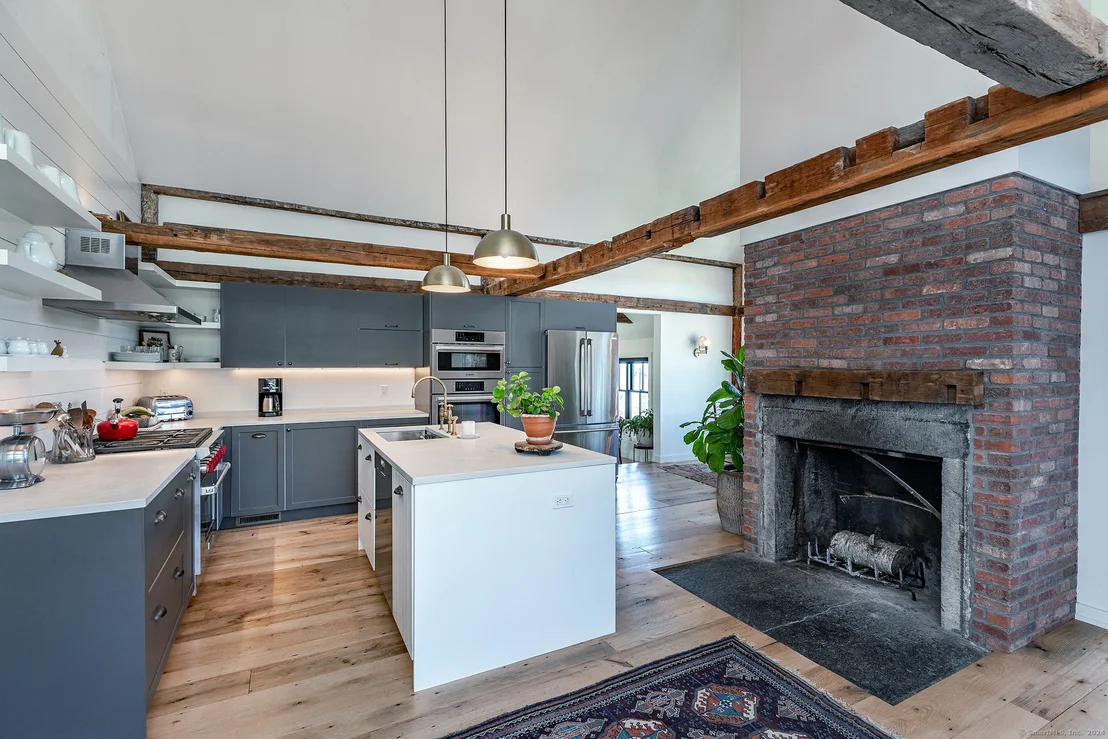 Photo of 231 Maple Street