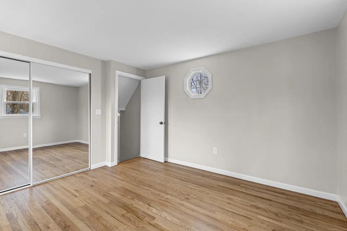 Photo of 35 Hampton Lane