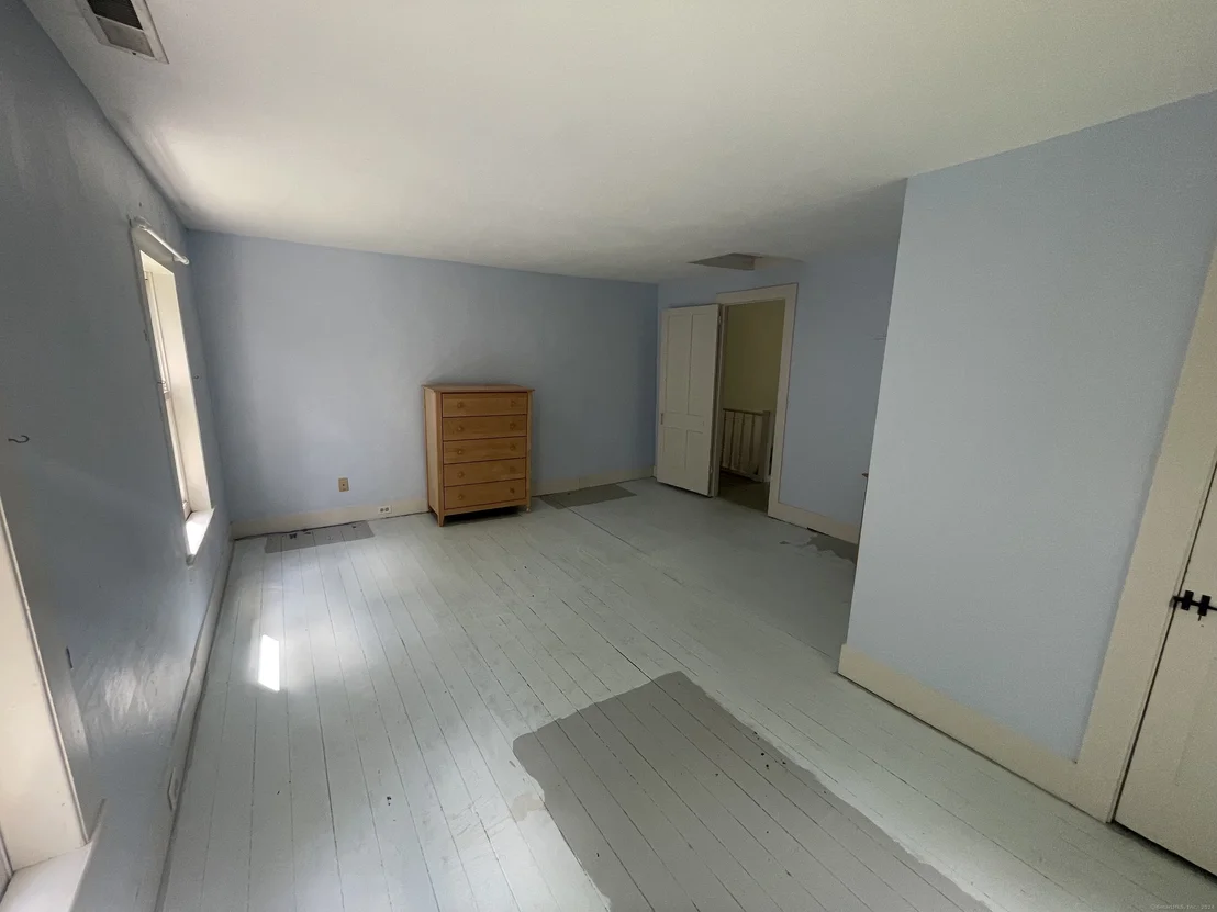 Photo of 603 Colebrook Road