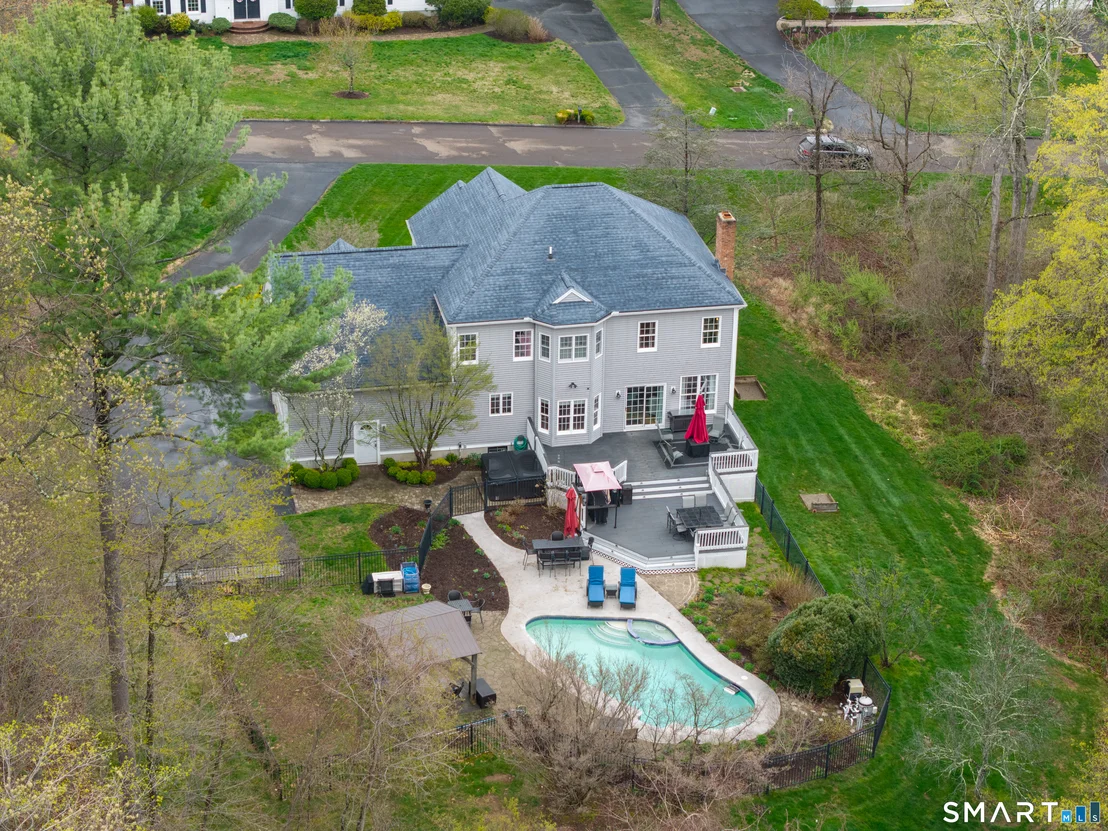 Photo of 1 Taylor Lane