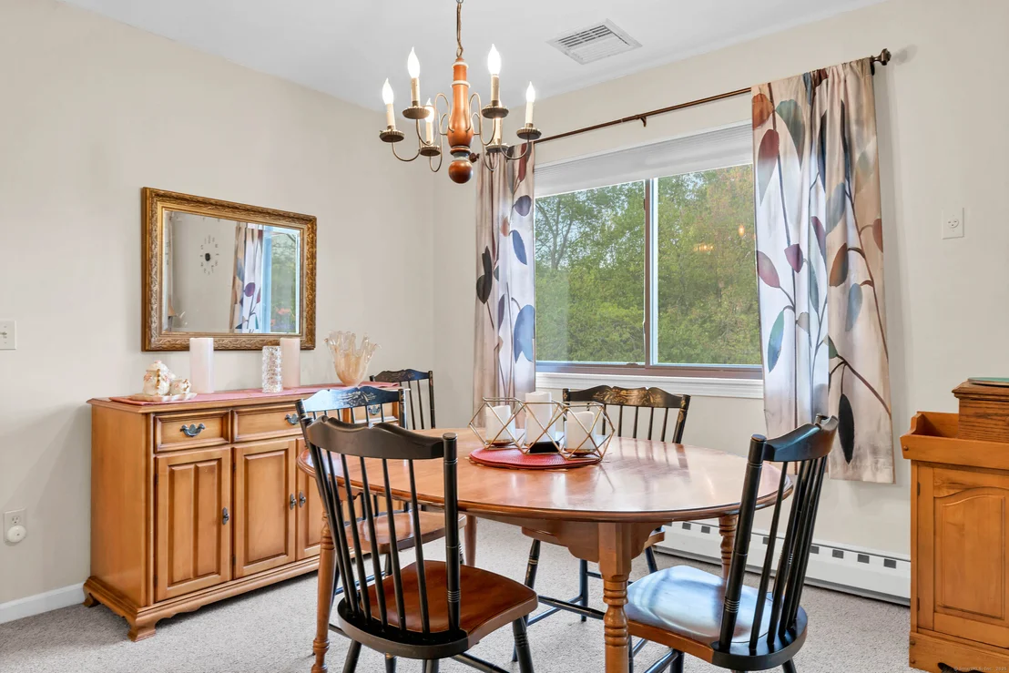 Photo of Unit APT9B at 91 Riverview Road