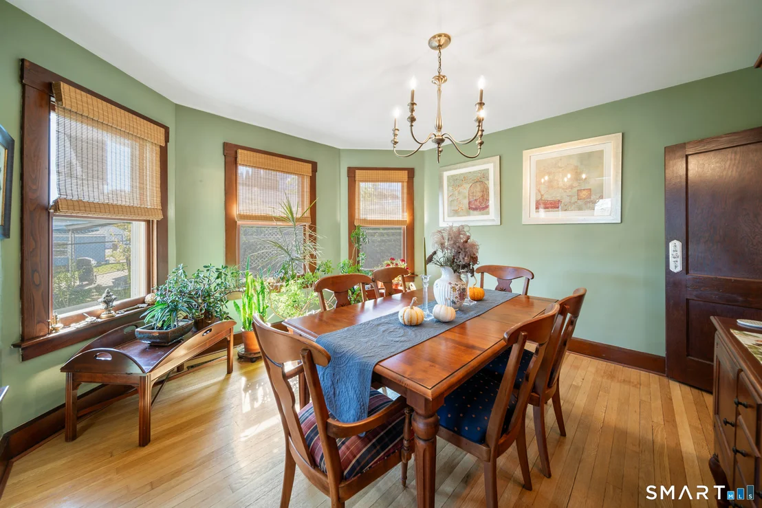 Photo of 64 May Avenue