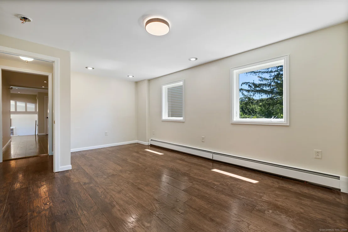 Photo of 577 Griffin Road