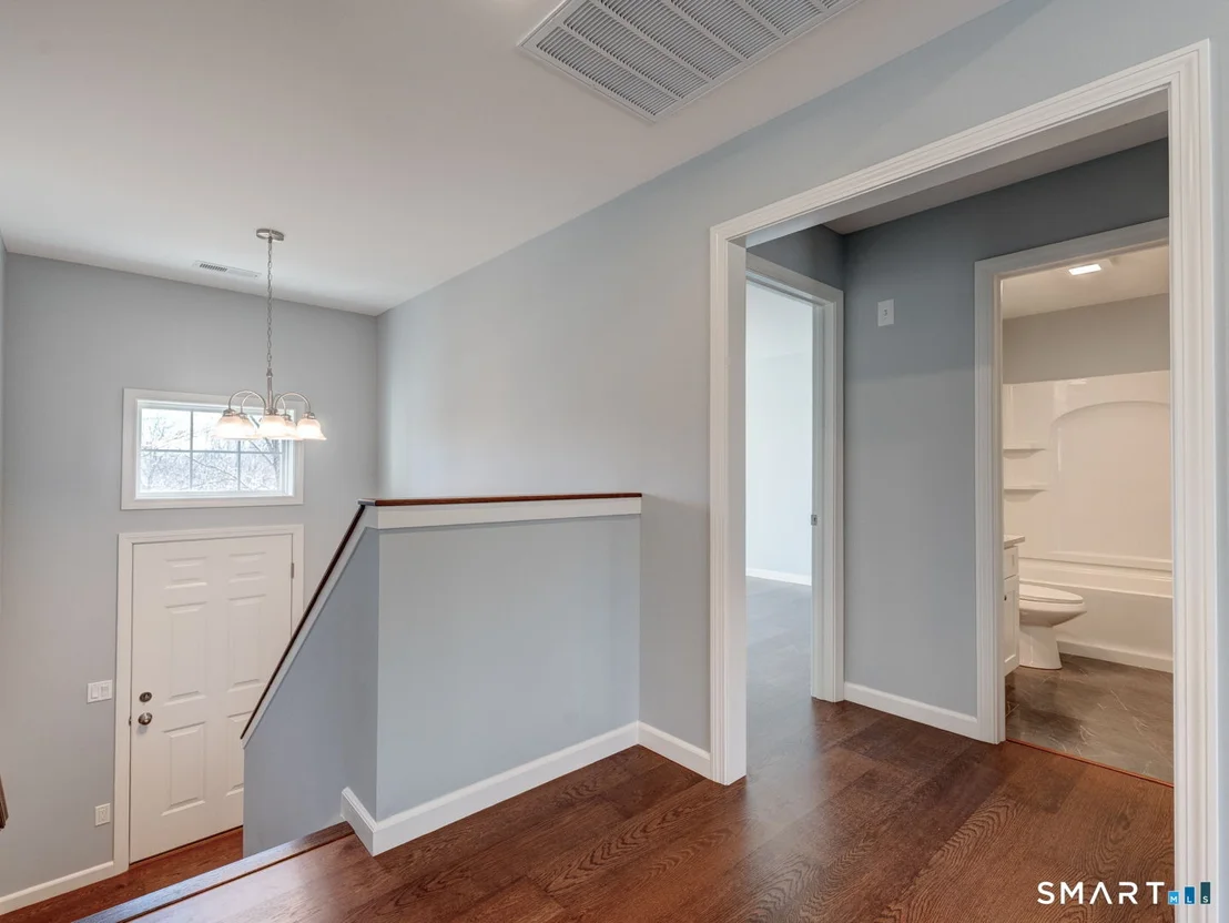 Photo of 121 Highland View Drive