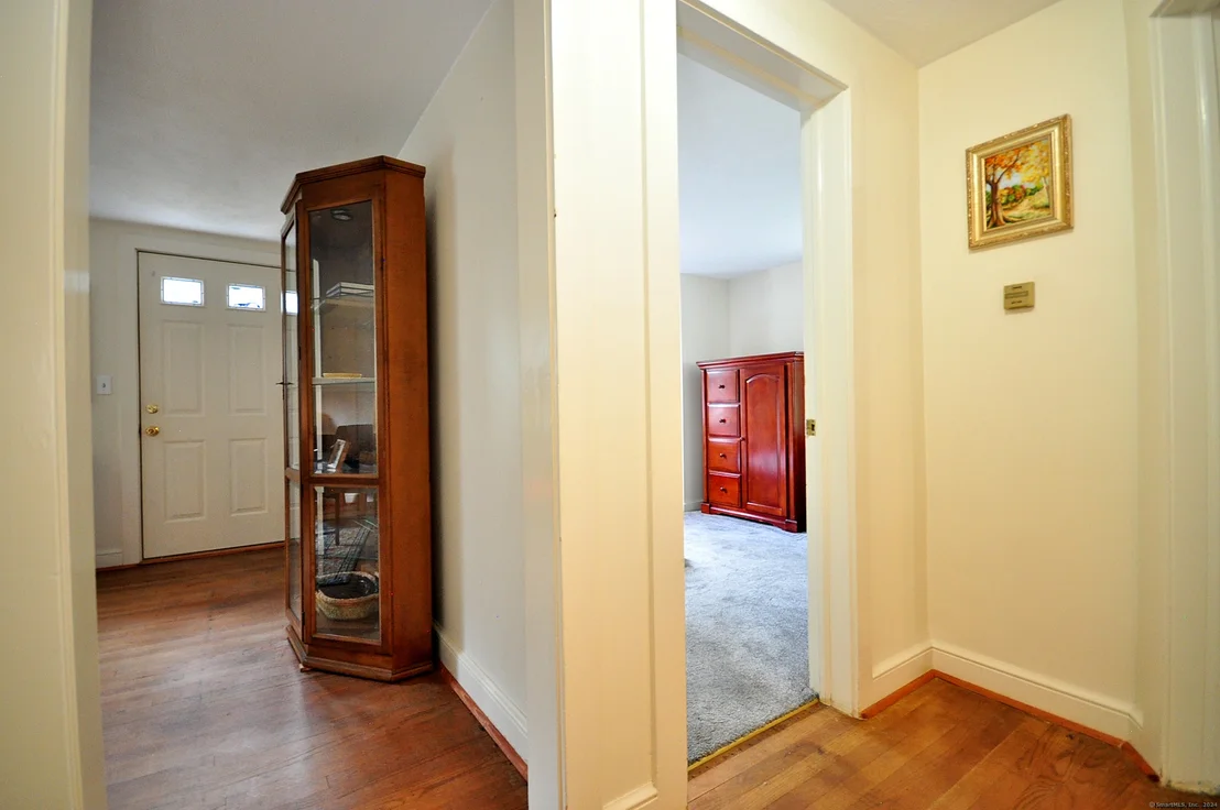 Photo of 6 Spring Glen Drive