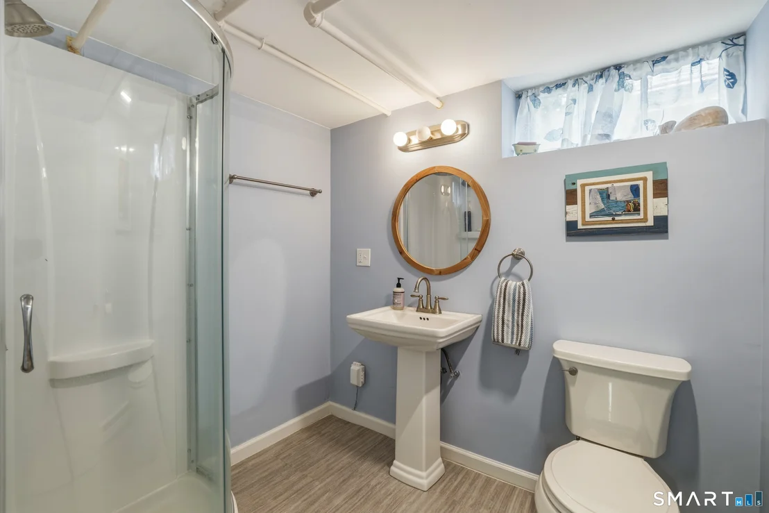 Photo of 365 Maple Avenue