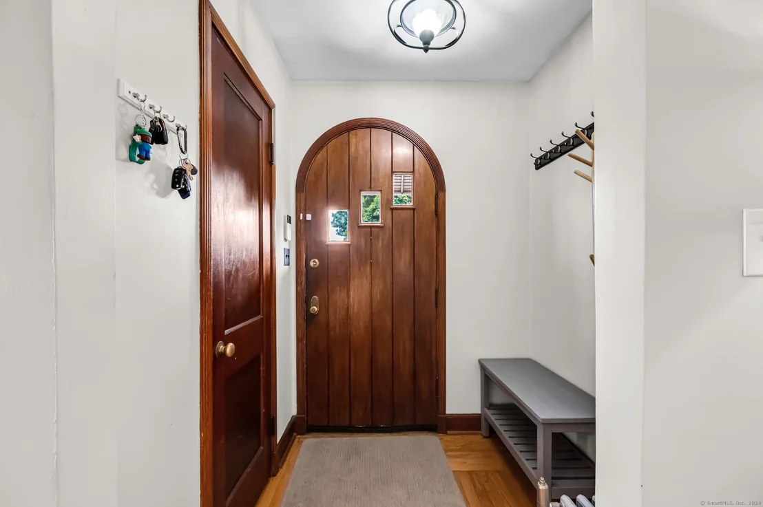 Photo of 1 Spier Avenue