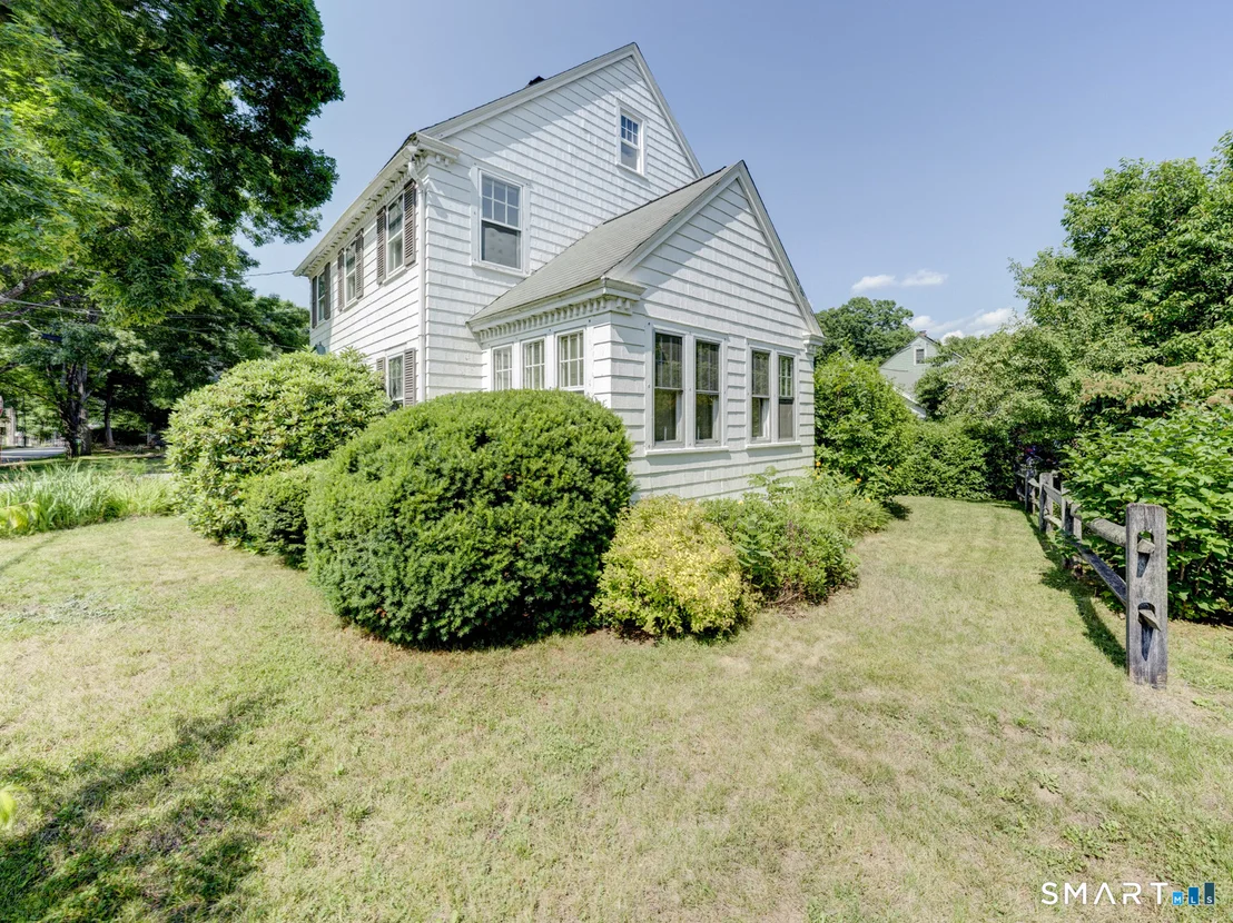 Photo of 257 Walnut Street