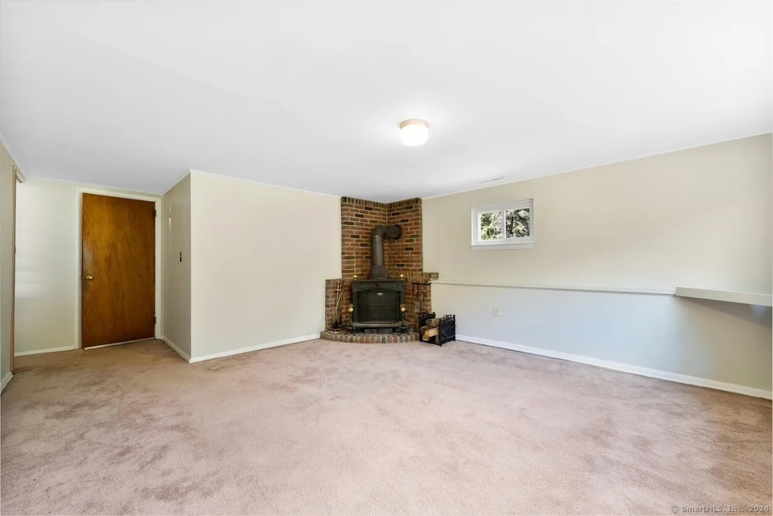 Photo of 39 Niles Drive