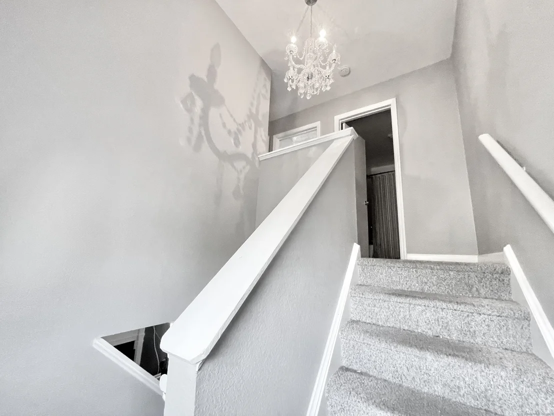 Photo of Unit 24A at 925 Oronoke Road