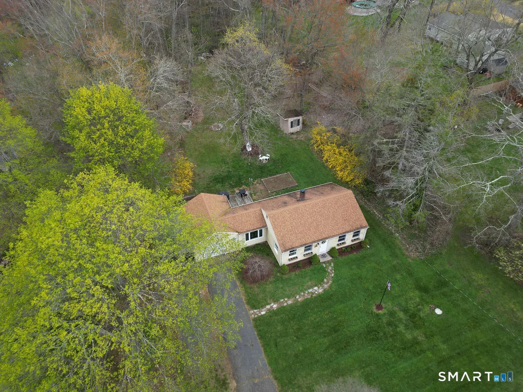 Photo of 6 High Meadow Road