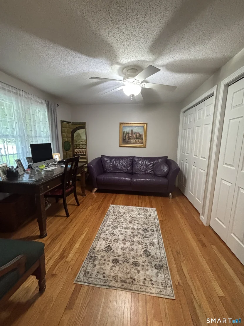 Photo of 5 Insalaco Drive