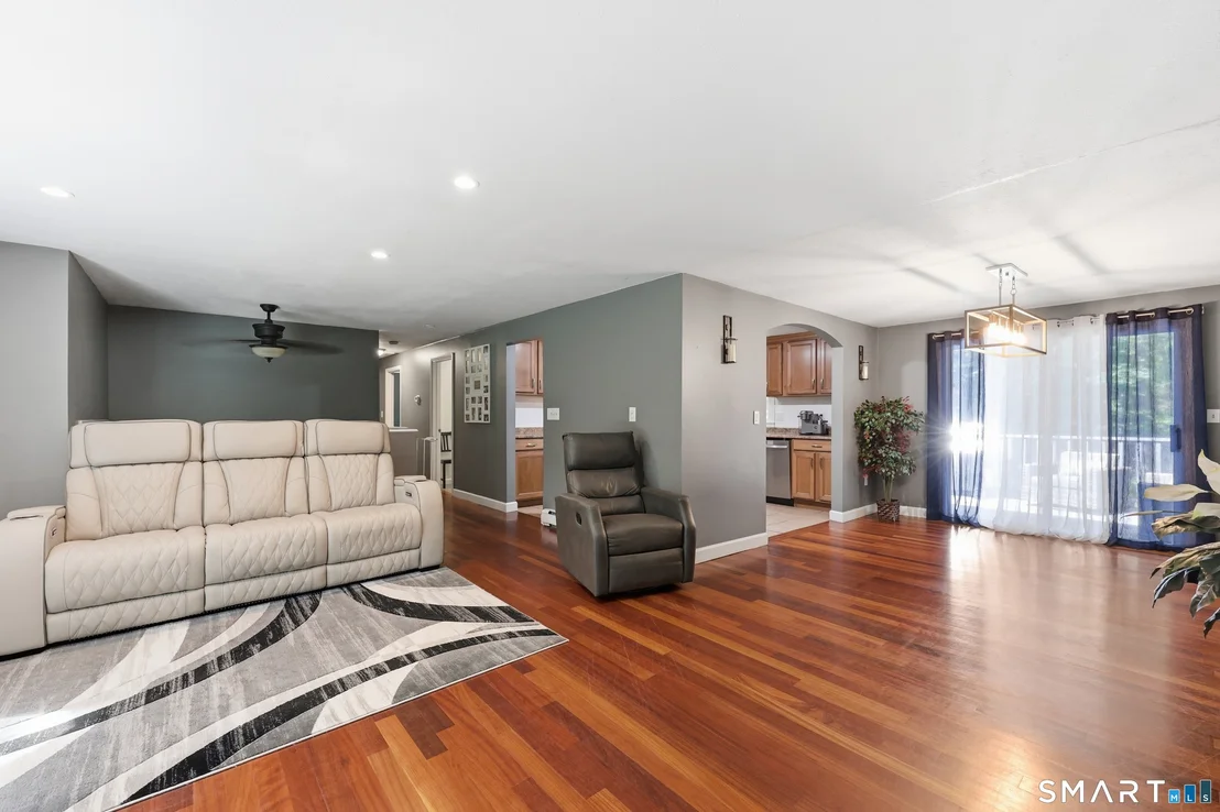 Photo of 200 Hemlock Point Drive