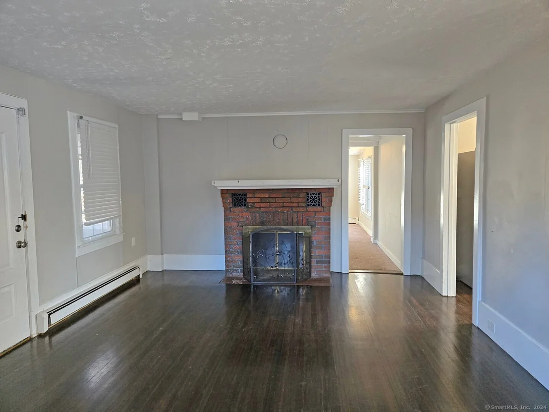 Photo of 66 Upper State Street