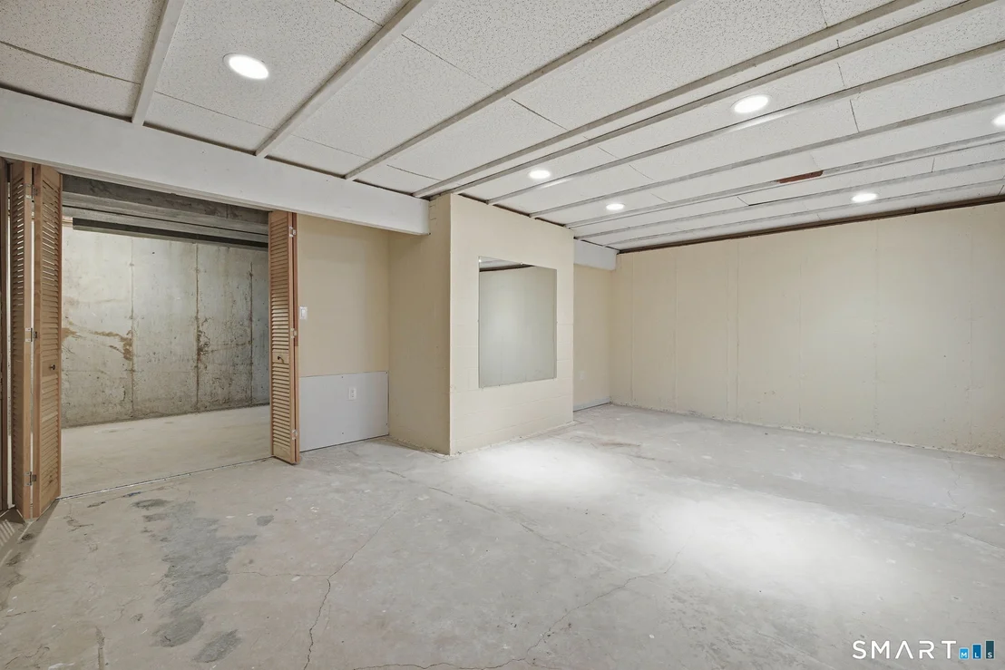 Photo of Unit B at 15 Thistle Way