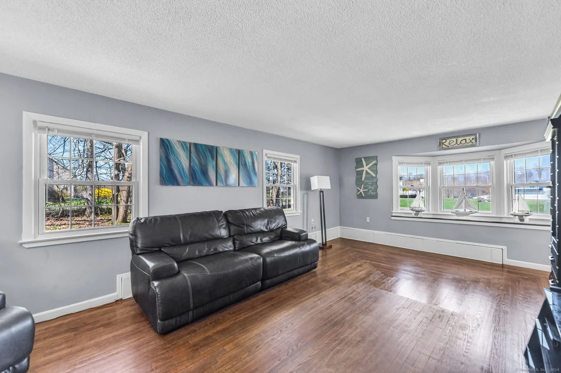 Photo of 611 Halladay Avenue