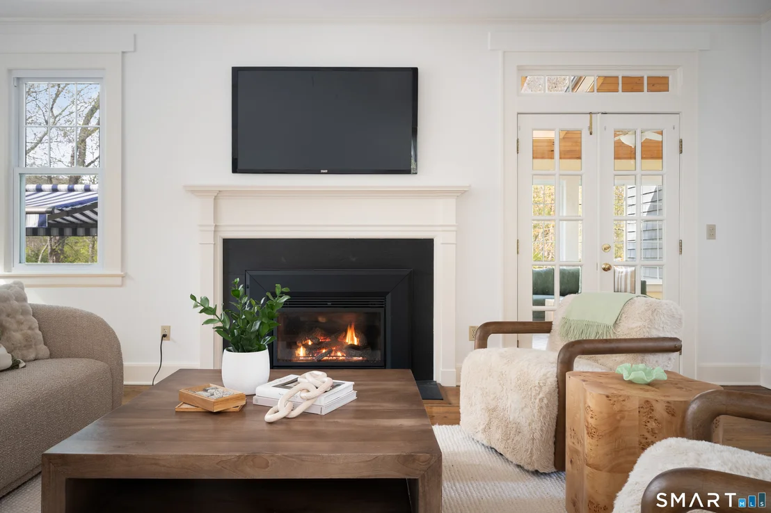 Photo of 231 Roxbury Road