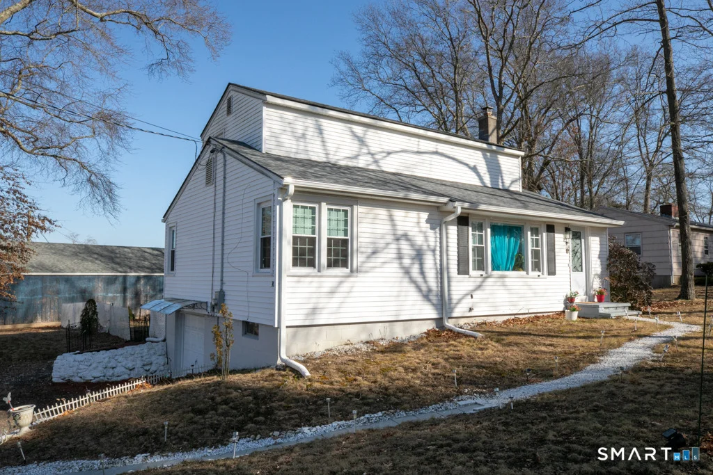 Photo of 10 Beach Park Road