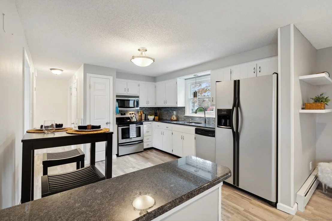 Photo of 74 Ledgecrest Terrace