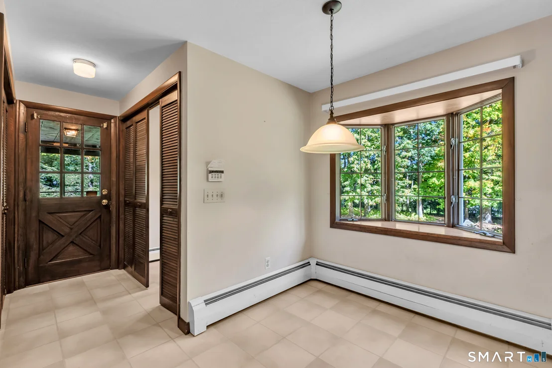 Photo of 77 Bridle Path Drive