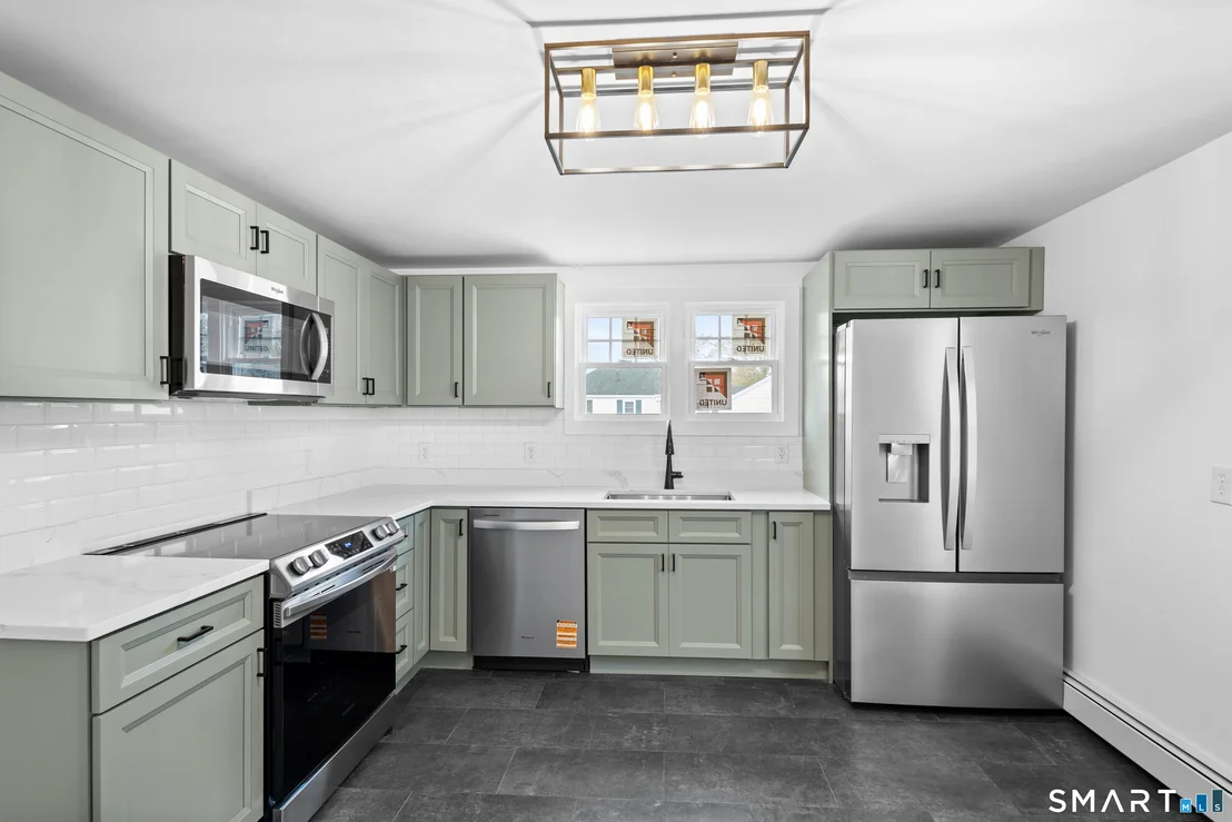 Photo of 395 Maple Street