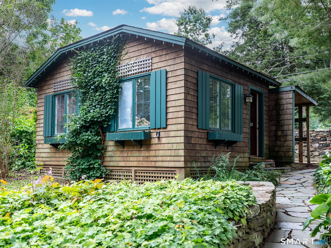 Photo of 144 Island Trail
