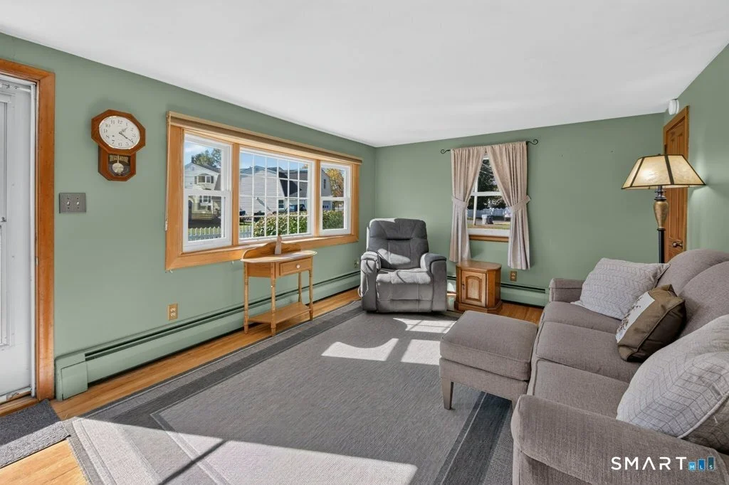 Photo of 28 Dewey Place
