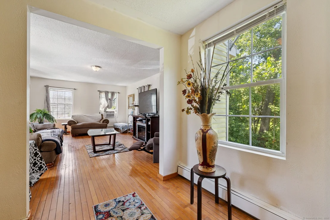 Photo of 2 Sandra Drive