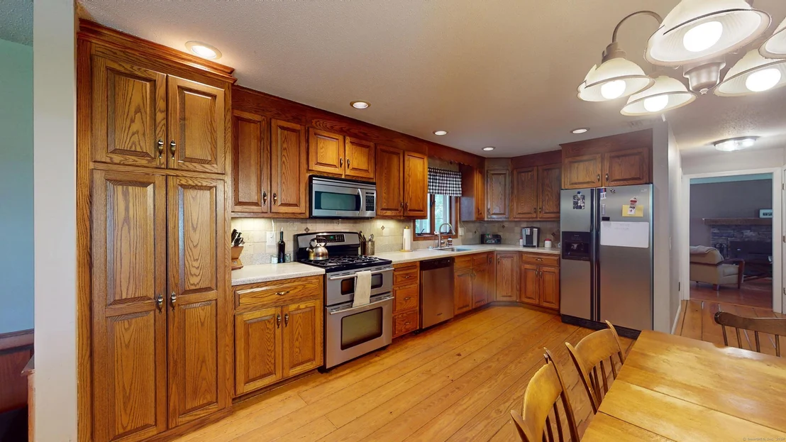 Photo of 3295 Mountain Road