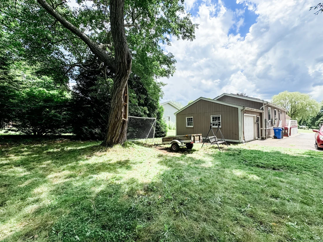 Photo of 50 Connecticut Drive