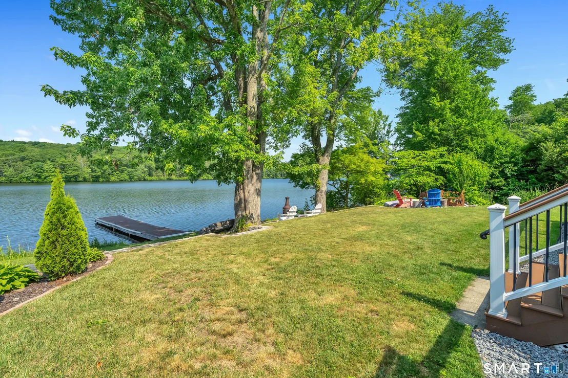 Photo of 51 Lakeview Drive