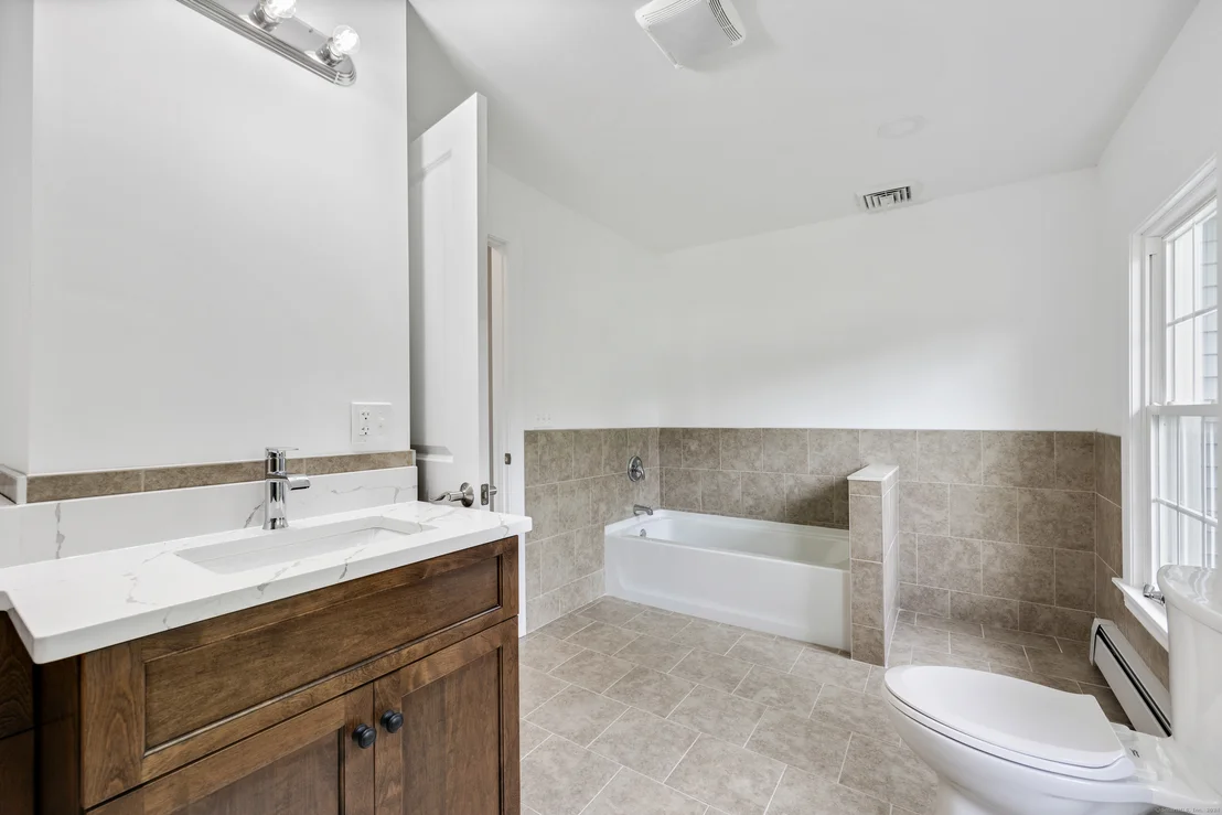 Photo of 1422 Marion Avenue