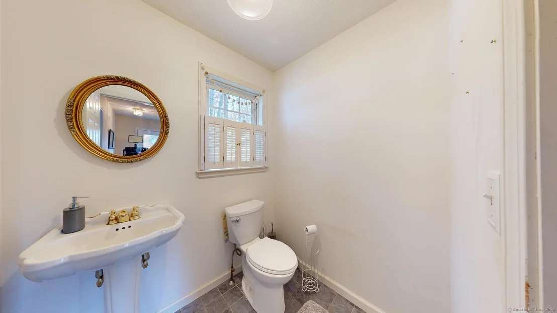 Photo of 19 High Ledge Circle