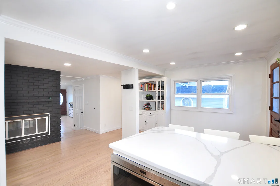 Photo of 207 Hillcrest Road