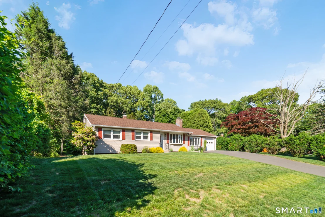 Photo of 12 Meadow Lane