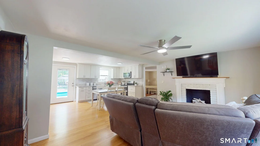 Photo of 11 Hemlock Drive