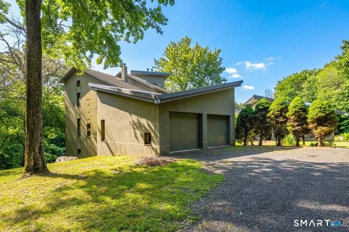 Photo of 27 Ridge Road