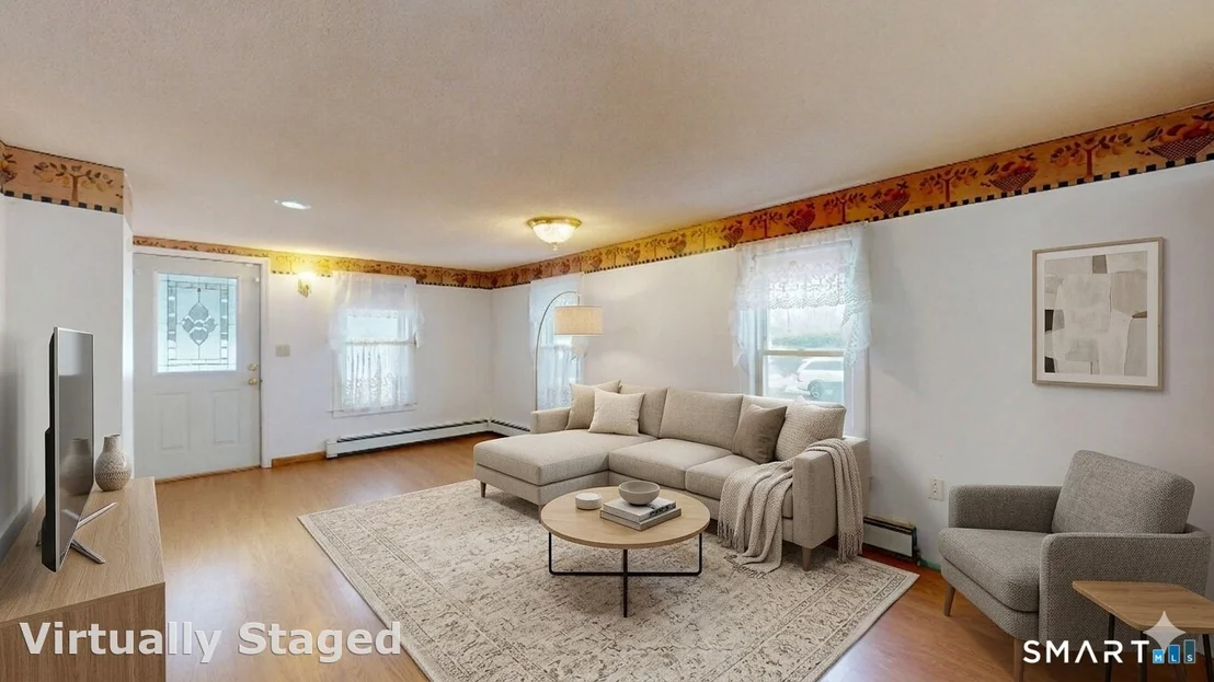 Photo of 13 Reservoir Avenue